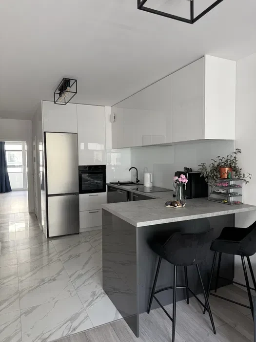 Nowoczesne, 3-pokojowe mieszkanie 61 m² z 2 loggiami i garażem l 15min do Centrum | Ul. Marywilska (Białołęka / Żerań) - 1/8