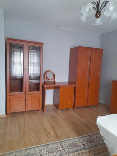 Pokój do wynajęcia od października - miniatura 2
