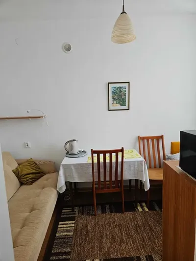 Pokoje z łazienkami i mnikawalerki - miniatura 2