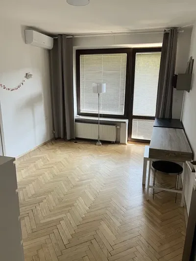Pokòj mieszkanie 1 osobowy AHG Piastowska Krolowej Jadwigi 109 - miniatura 3