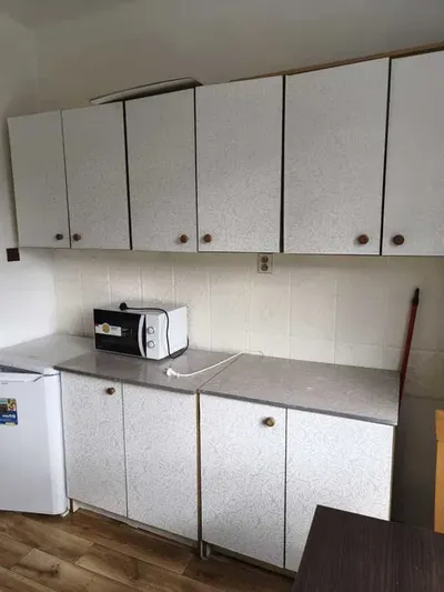 Wynajmę mieszkanie pokój z kuchnią 36,6 m2 KRAKÓW NOWA HUTA os. UROCZE dostępne od zaraz - miniatura 3