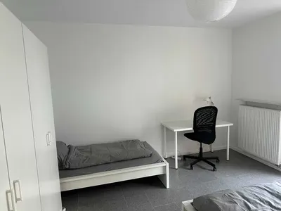 Pokój dwuosobowy z tarasem i ogródkiem – ul. Sienkiewicza, Wrocław - miniatura 4