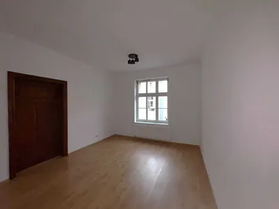 Przestronna kawalerka w centrum Katowic | ogrzewanie gratis | bezczynszowa | 8a