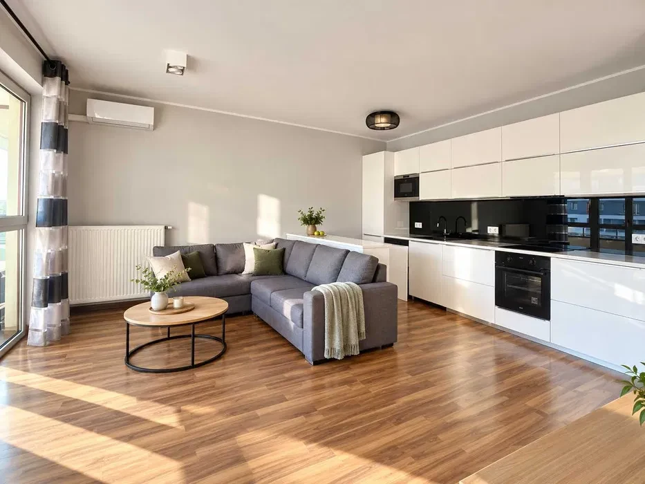 2 pokoje | Apartamentowiec | Loggia | Parking - 1/8