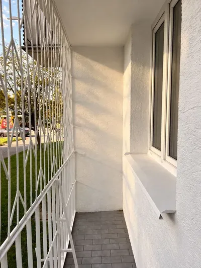 Do wynajęcia mieszkanie 60 m², Bródno, ul. Suwalska, parter, taras, miejsce parkingowe, piwnica - miniatura 3