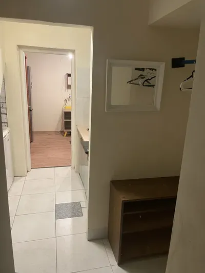 Wynajmę pokój z kuchnią i łazieńką, osobne wejście