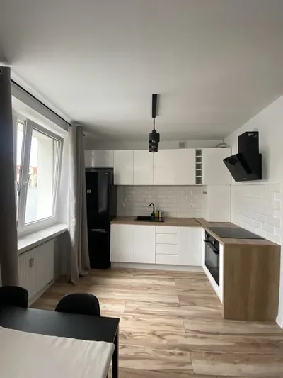 Kawalerka w centrum Bydgoszczy z miejscem postojowym - miniatura 4