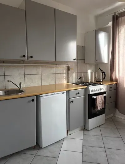 KAWALERKA mieszkanie na wynajem 27m2 z osobną kuchnią – Poznań RATAJE, Os. Powstań Narodowych | OD ZARAZ - miniatura 5