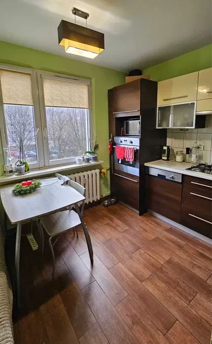 Kawalerka z osobną sypialnią i balkonem – dostępna od 01.10.2026 - 1/4