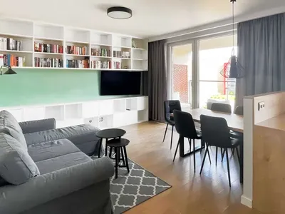 3 pokoje 67 m² + loggia, szkoła naprzeciwko, metro Trocka, garaż