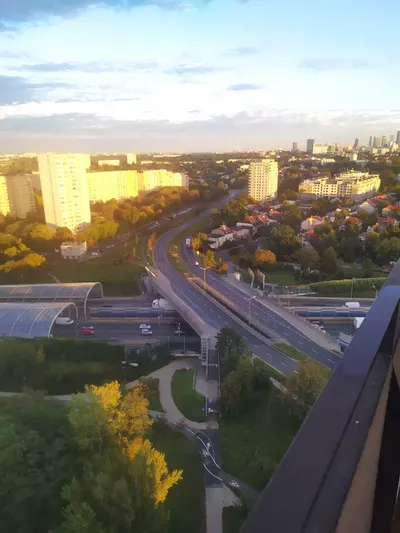 Wynajmę mieszkanie 33m Bielany całość tylko 3000 zł. zl - miniatura 2