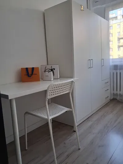 Atrakcyjny pokoj do wynajecia w centrum Krakowa. - miniatura 2