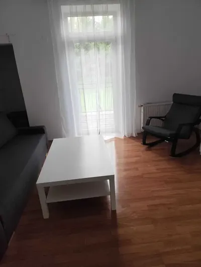 Jednopokojowe z oddzielną kuchnią