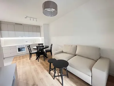 Do wynajęcia nowa, w pełni umeblowana kawalerka z balkonem - miniatura 2