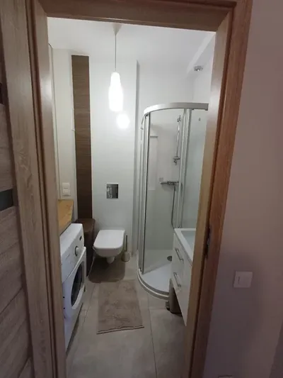 Bezpośrednio: Kawalerka 26m2, Śródmieście, Ul. Krucza. - miniatura 2