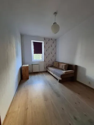 Gocław ul. Fieldorfa nila 14, dwa oddzielne pokoje , balkon widna kuchnia - miniatura 5