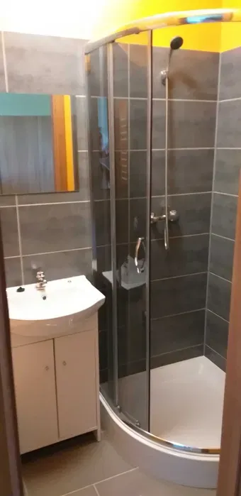 Pokój trzyosobowy Poznań od zaraz - miniatura 3