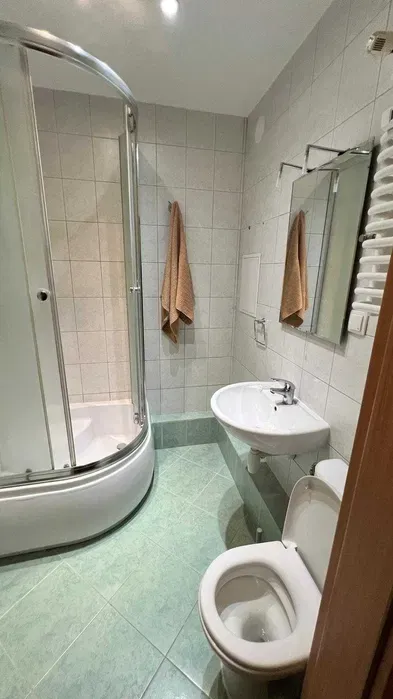 wynajmę mieszkanie 3 pokojowe, Nowa Huta - miniatura 5