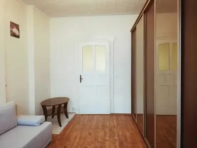 Duży jednoosobowy pokój w odnowionej kamienicy! - miniatura 4