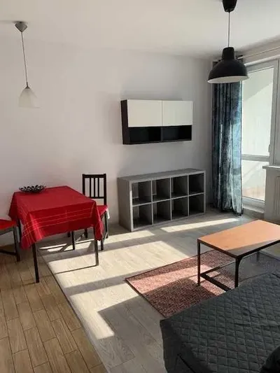 2 pokoje/balkon /widok na zieleń/ gotowe do zamieszkania od teraz/blisko Metra - miniatura 2