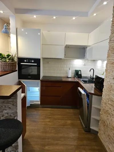 Kawalerka blisko trawmaju - Prądnik Czerwony od właściciela - miniatura 2