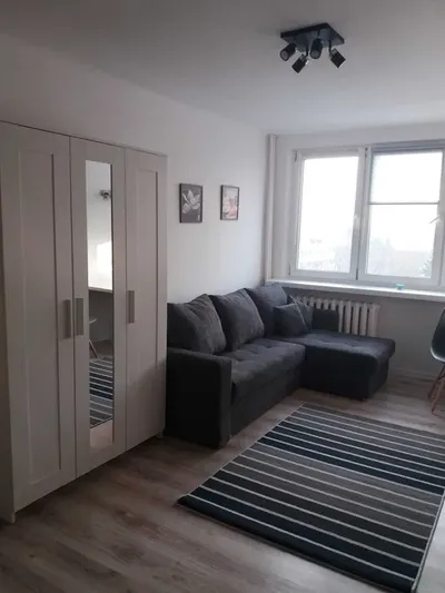 Wynajmę w pełni umeblowane i wyposażone studio dla 1-2 osób - miniatura 2