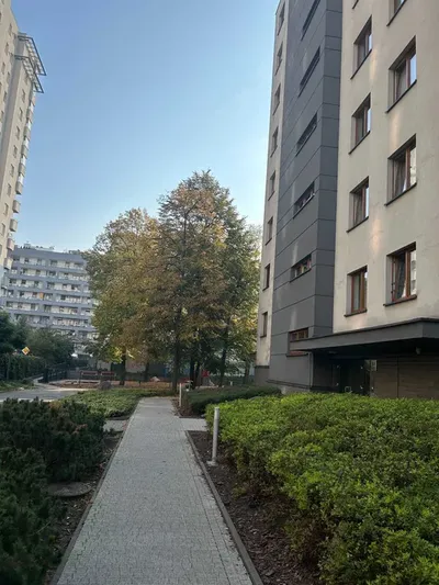 Do wynajęcia 49 m- 2 pokoje Wola ul Radziwie 5 - 2700 zł z miejscem postojowym w cenie