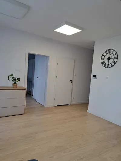 Nowe mieszkanie 48 m² salon z aneksem i sypialnią | Aura Towers nad Brdą, Bartodzieje - miniatura 5