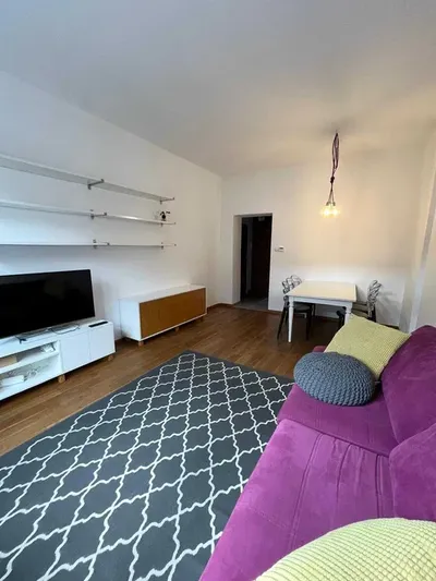 3 pokoje, umeblowane, b. dobry standard, balkon, zadbana kamienica - Wojewódzka 20 - miniatura 2