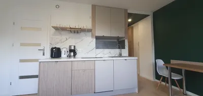 2 pokojowe tanie mieszkania blisko Starego Miasta parking free - miniatura 4