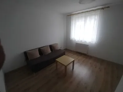 wynajem mieszkania ul. Obozowa - miniatura 2