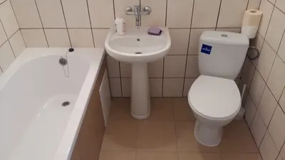 Duża jasna kawalerka 40m2, centrum, dostępny parking na pilota. - miniatura 4