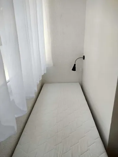 Mały pokój na Bohaterów Warszawy - miniatura 3