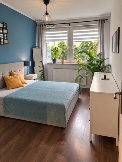 Mieszkanie 43 m² z ogródkiem 20 m² i garażem – Warszawa, ul. Montwiłłowska 12
