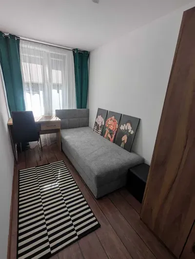 Jednoosobowy pokój w samodzielnym mieszkaniu przy ul. Ofiar Katynia