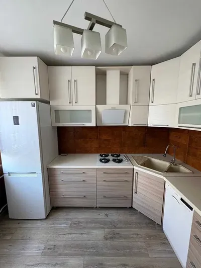Przestronne 2 pokojowe 60 m z balkonem przy ul. Wierzyńskiego - miniatura 2