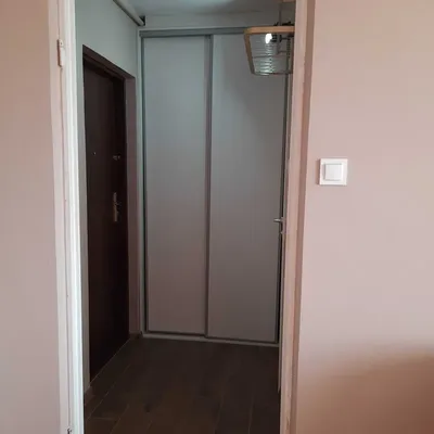 Wynajmę przytulną kawalerkę na Wichrowym Wzgórzu - miniatura 3