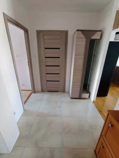 Mieszkanie 69,4 m2 w centrum miasta, idealne dla studentów - miniatura 3