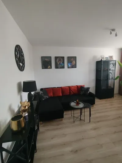 Nowoczesna kawalerka w Gdyni Chyloni - miniatura 3