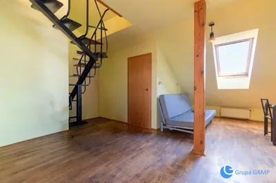 Prądnik Czerwony, 65 m², 4 pokoje, dwupoziomowe - miniatura 3