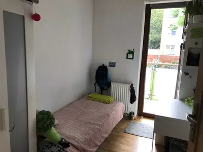 Pokój jednoosobowy z balkonem Kraków Siemaszki Prądnicka Bobrzeckiej Zdrowa Pielęgniarek Opolska Szpital JPII Żabiniec Prądnik Biały od 1.10.2026 - miniatura 2