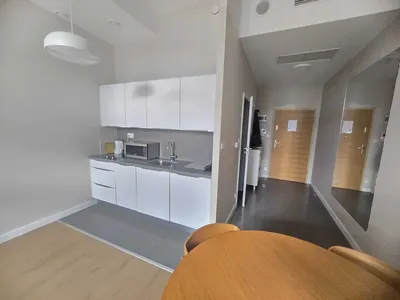 2 - pokojowy apartament przy ul. Krawieckiej 1 /Pl. Dominikański w budynku Justin Center - miniatura 3