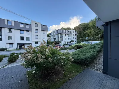 pokój dla studentki, blisko Gumed, Politechniki, tramwaj 500 m - miniatura 4