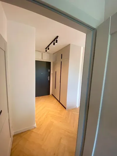 Wynajme 2 pokojowe mieszkanie - miniatura 4