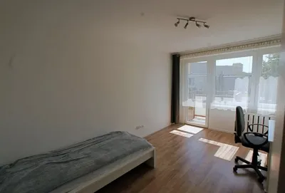 DUŻY pokój 17 m² | Biziela Wzgórze Wolności CM UMK UKW ZIELONE ARKADY BALKON - miniatura 3