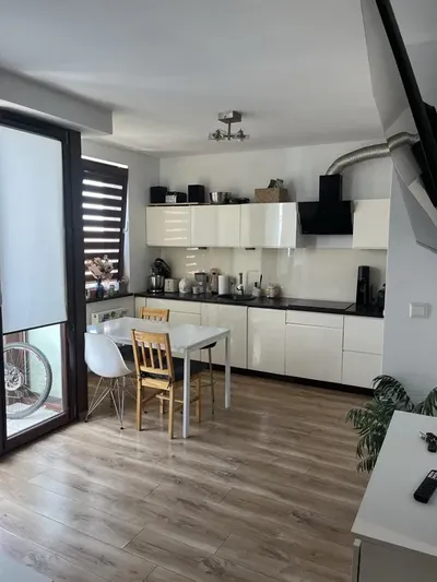 Mieszkanie do wynajęcia 45m z duzym tarasem - miniatura 2