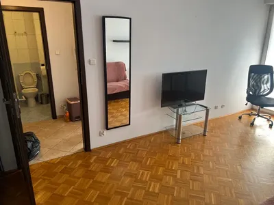 Wynajmę mieszkanke przy UMK - miniatura 2