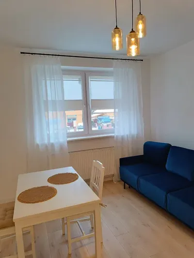 Wynajmę dwupokojowe mieszkanie Starołecka - miniatura 3