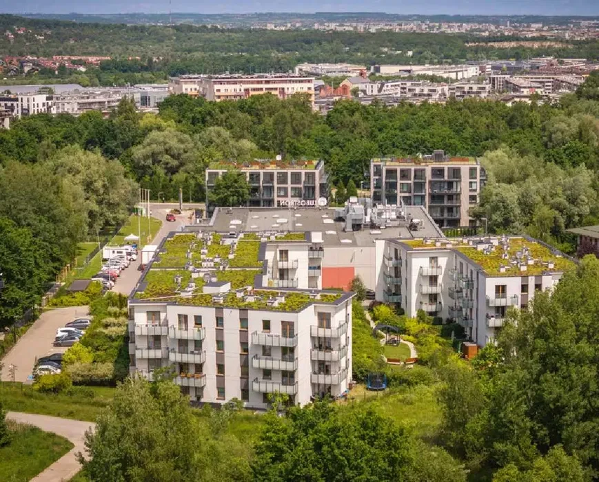 Klimatyczne 2 pokoje, ostatnia kondygnacja 3 piętro, zieleń, widok, winda, osiedle Lubostroń Park - 1/8