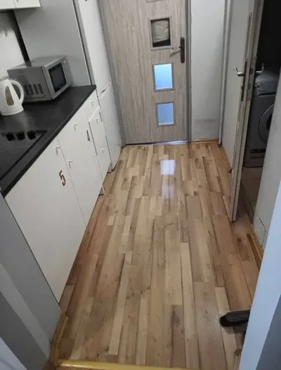 ARMII KRAJOWEJ 105- balkon, rzeka, siłownia na powietrzu, sklep - miniatura 4
